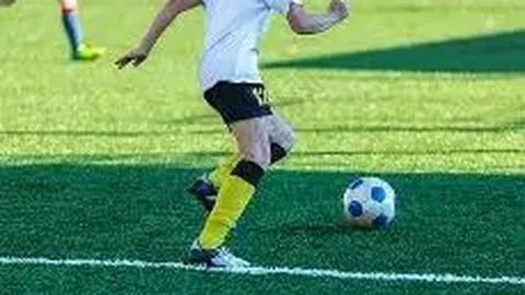 中国男足跻身世界前十 2025亚洲足球最新排名揭晓