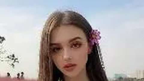 基翁批德里赫特踢球过于机械，高额转会费不值一提