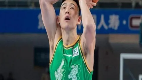 拜仁客场挑战亚特兰大：凯恩替补，雅克松等三将首发